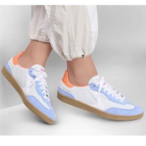 Skechers WOMEN'S SKECHERS HOTSHOT FTW. MSRP $75. Size 8